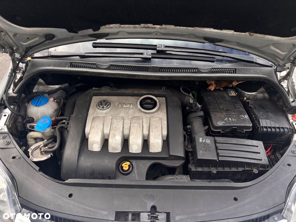 Volkswagen Golf Plus 1.9 TDI Q-Line - 12