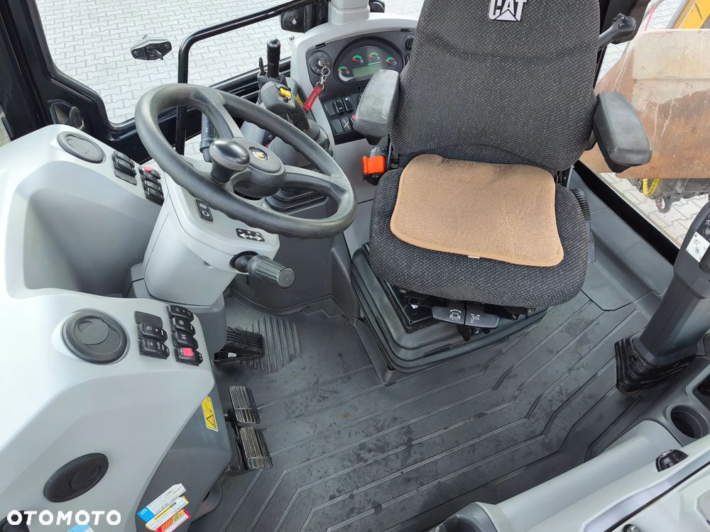 Caterpillar CAT 444F2 Caterpillar 2018 rok zadbana - 19