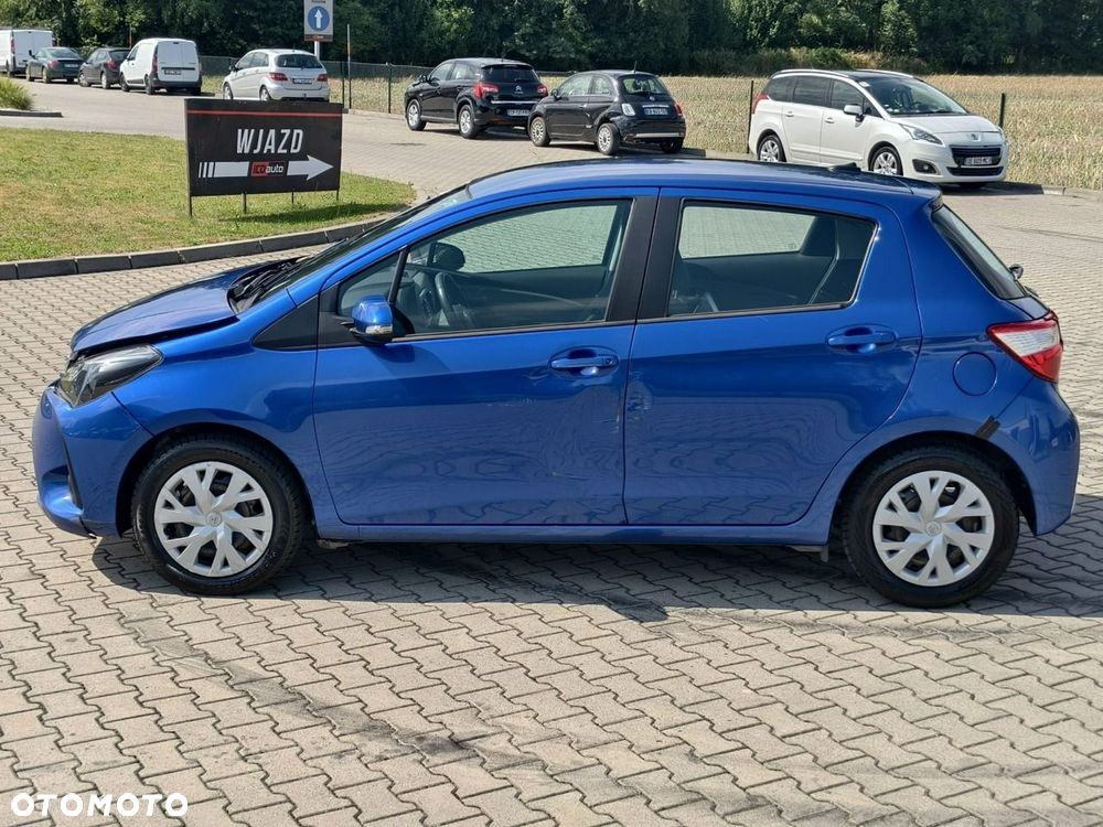 Toyota Yaris - 4