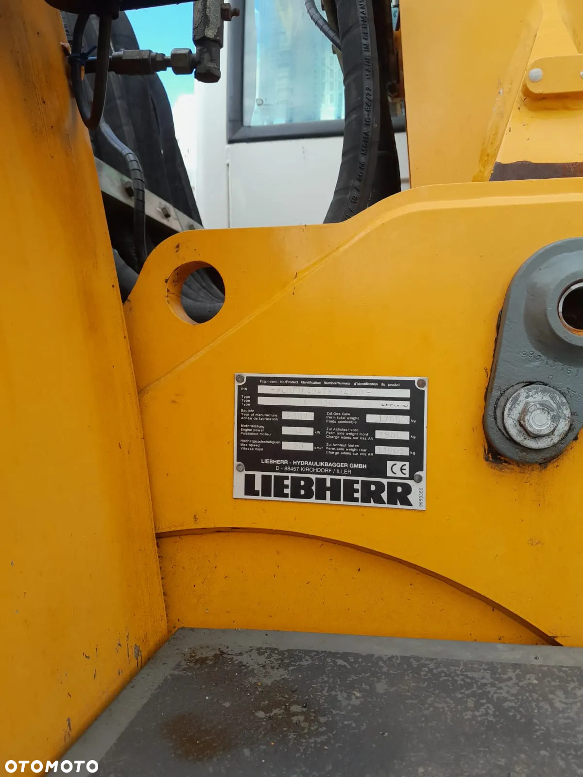 Liebherr A316 - 6