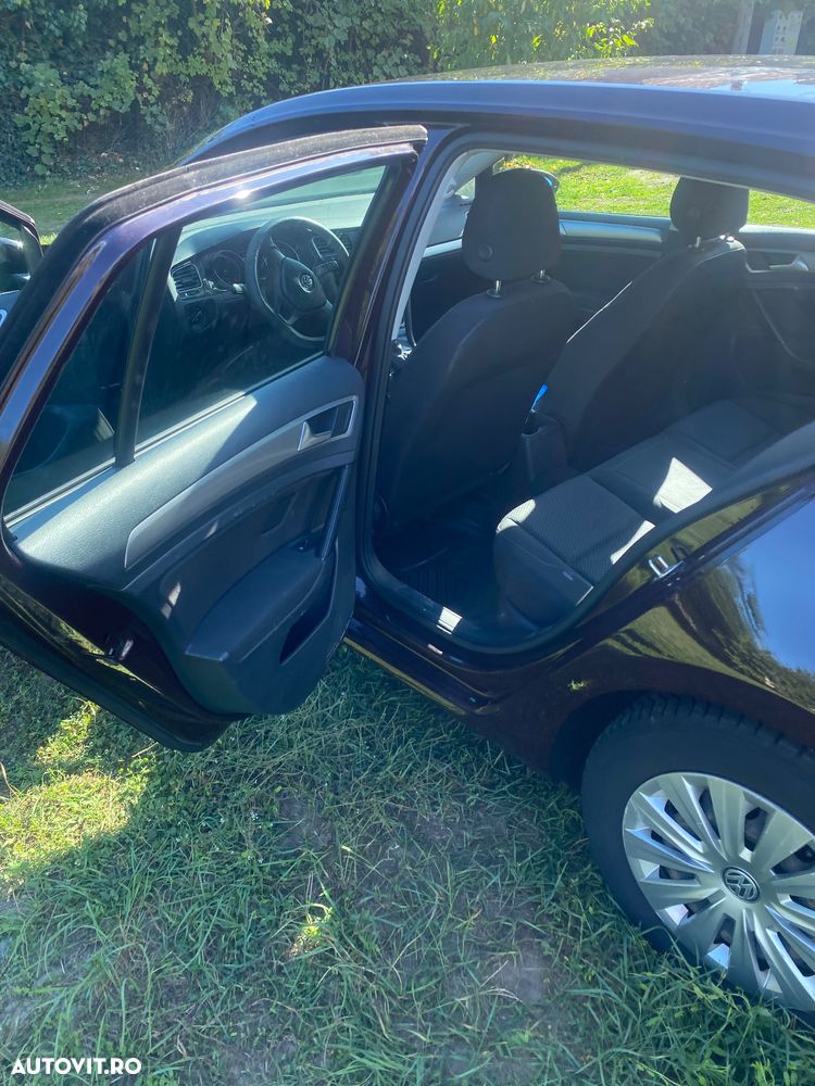 Volkswagen Golf 1.6 TDI DPF Trendline - 7