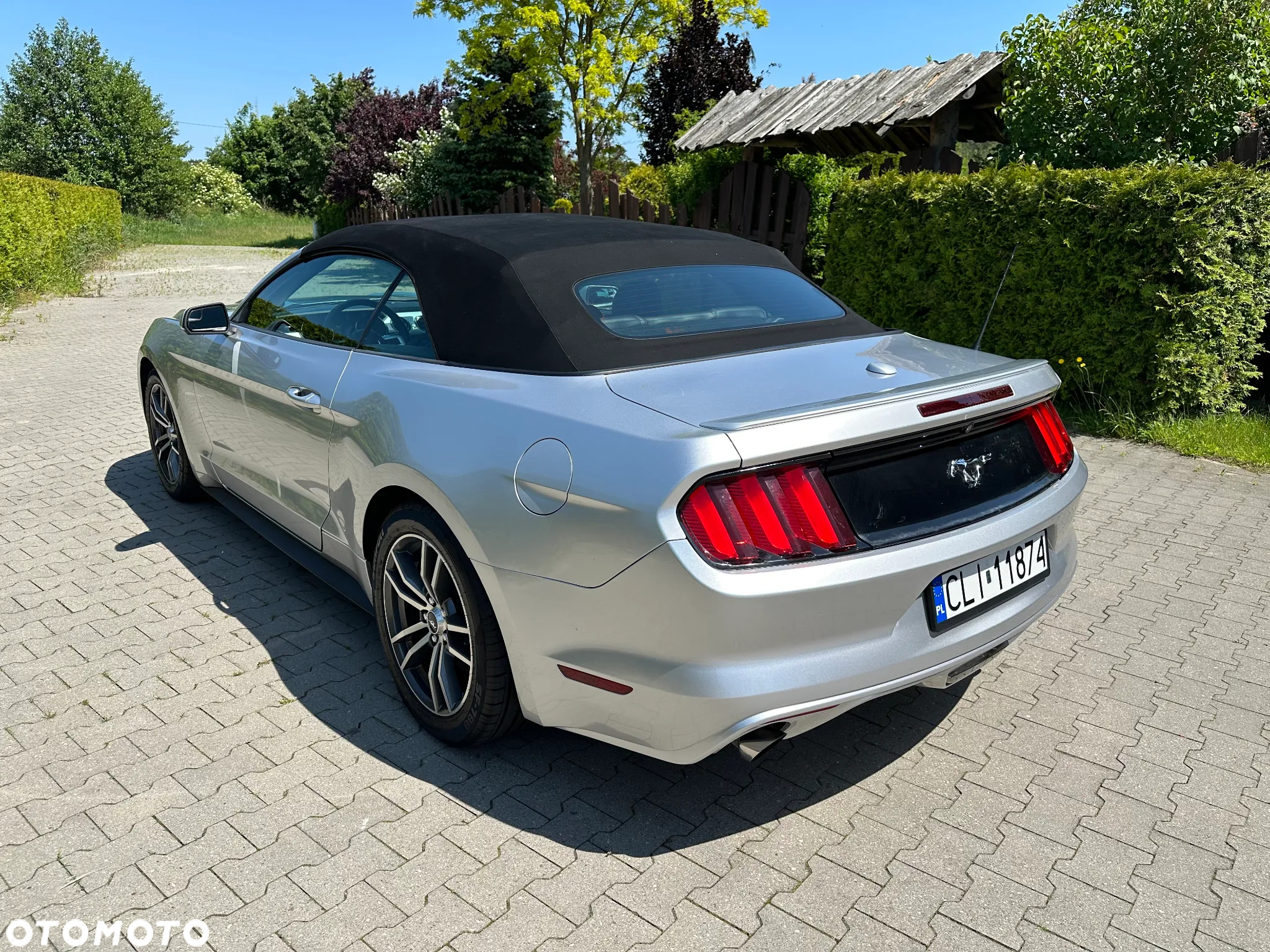 Ford Mustang Cabrio 2.3 Eco Boost - 34
