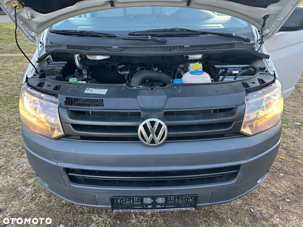 Volkswagen Transporter - 12
