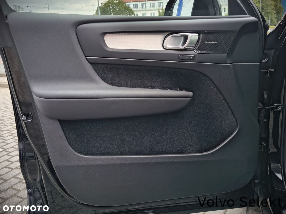 Volvo XC 40 - 12