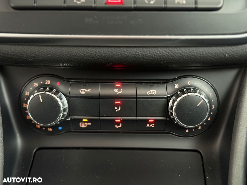 Mercedes-Benz CLA - 27