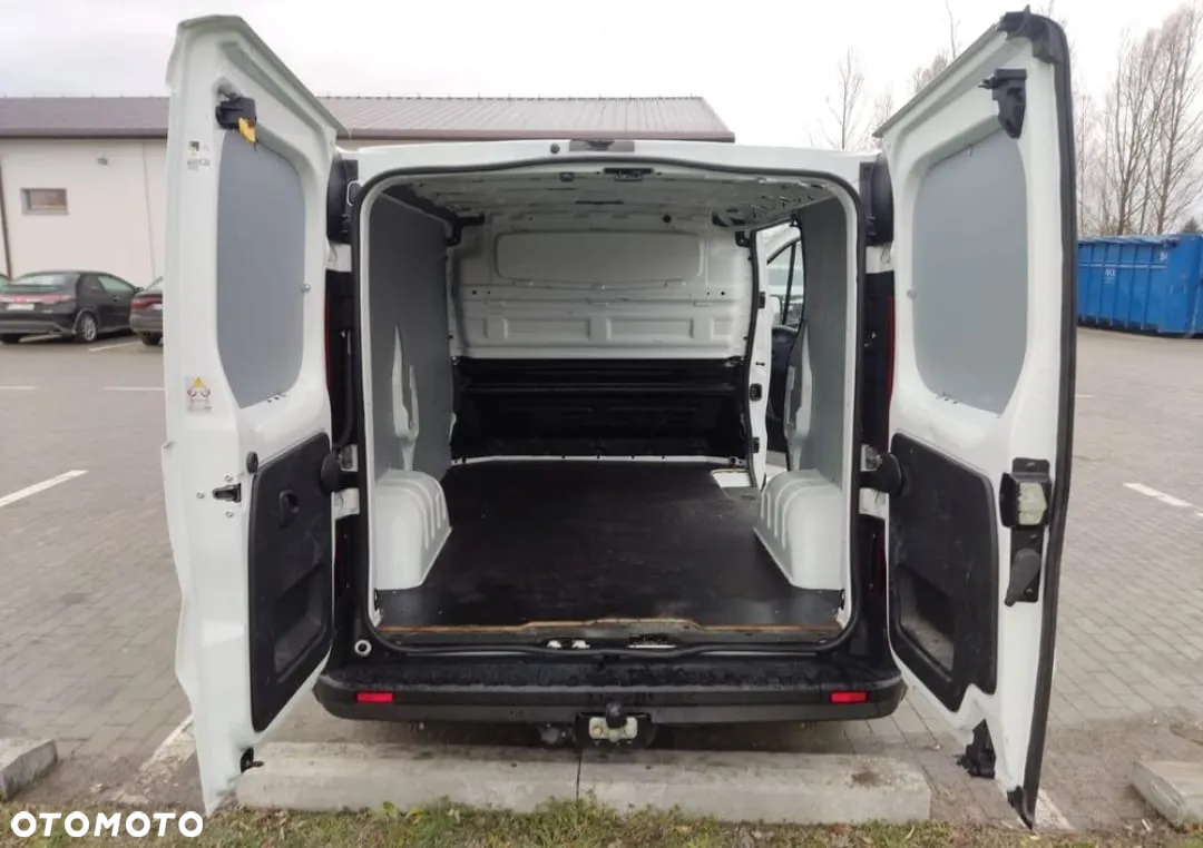 Opel VIVARO - 17
