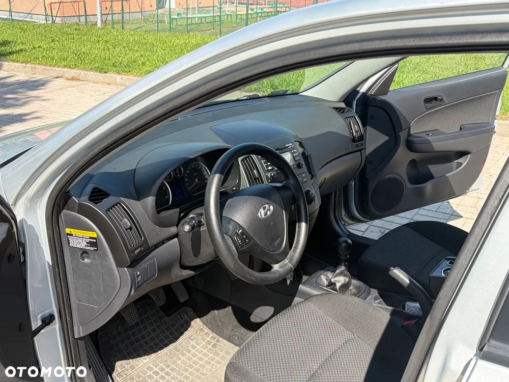 Hyundai i30 1.6 CRDi Classic - 8