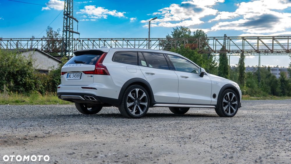 Volvo V60 D4 AWD - 4