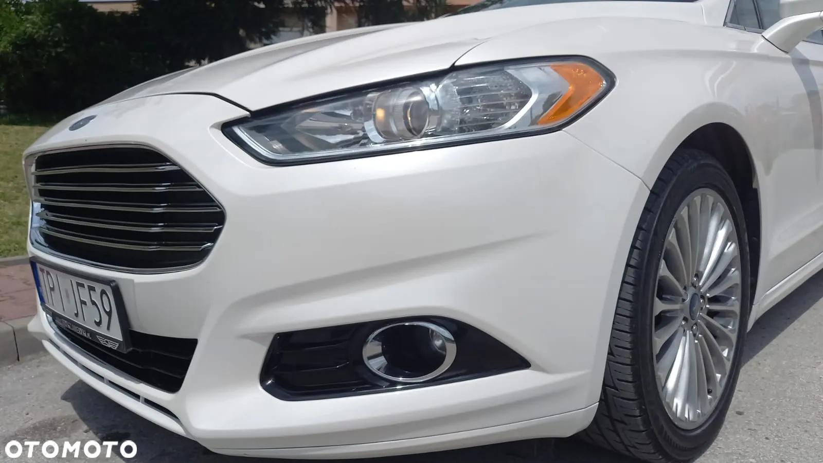 Ford Fusion 2.0 EcoBoost Titanium - 3