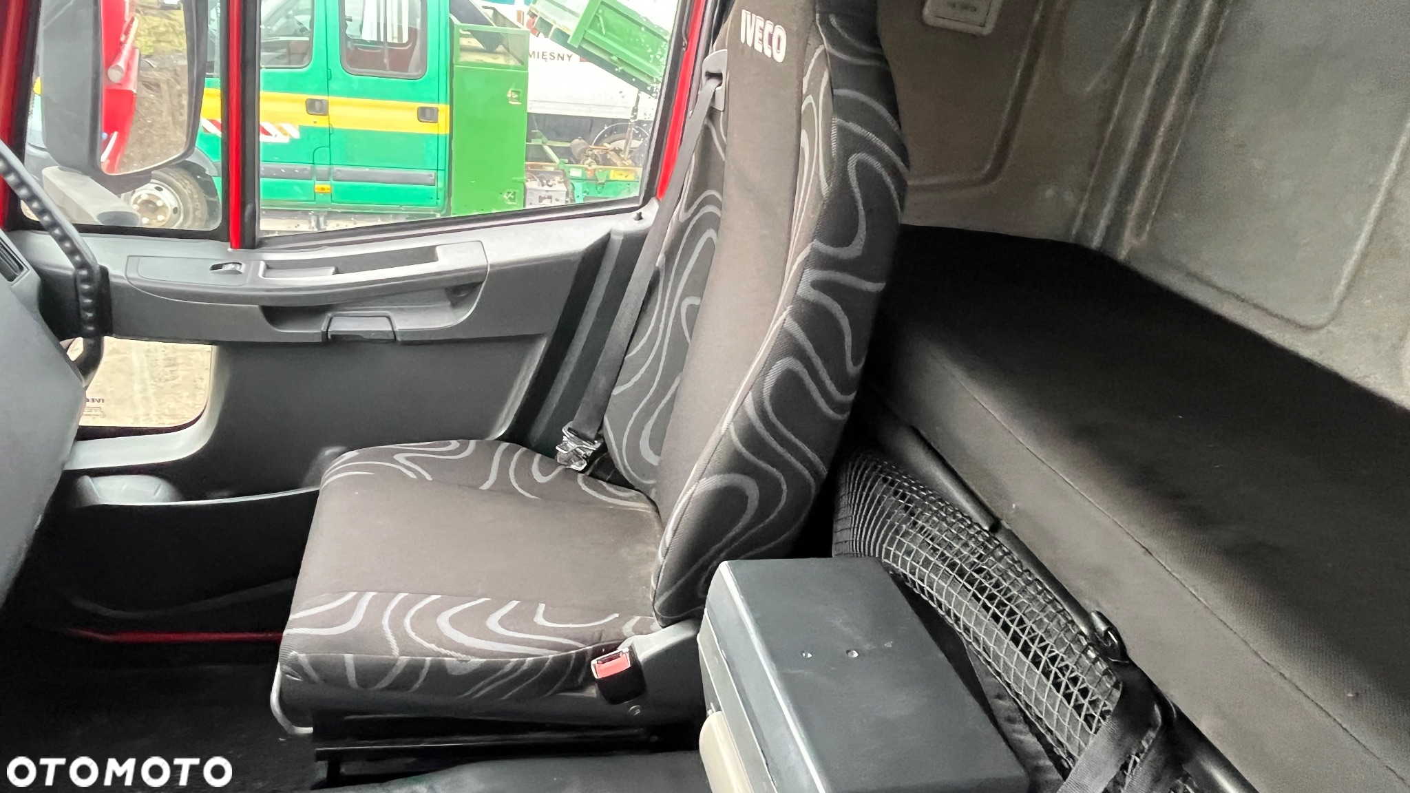 Iveco EUROCARGO  ML180E28P - 13