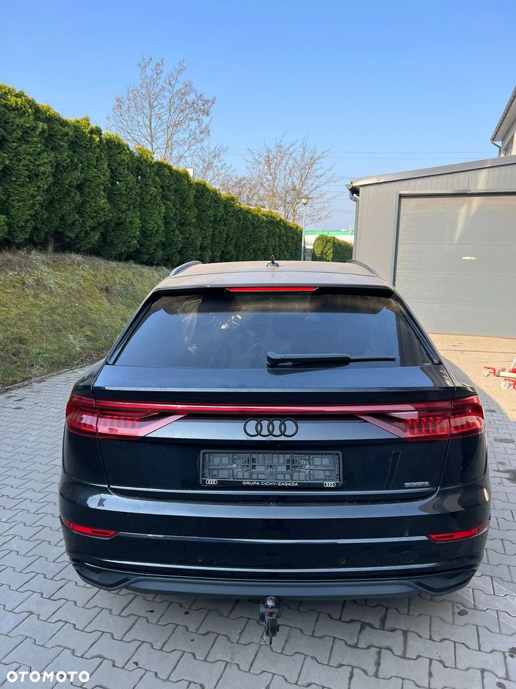 Audi Q8 - 4