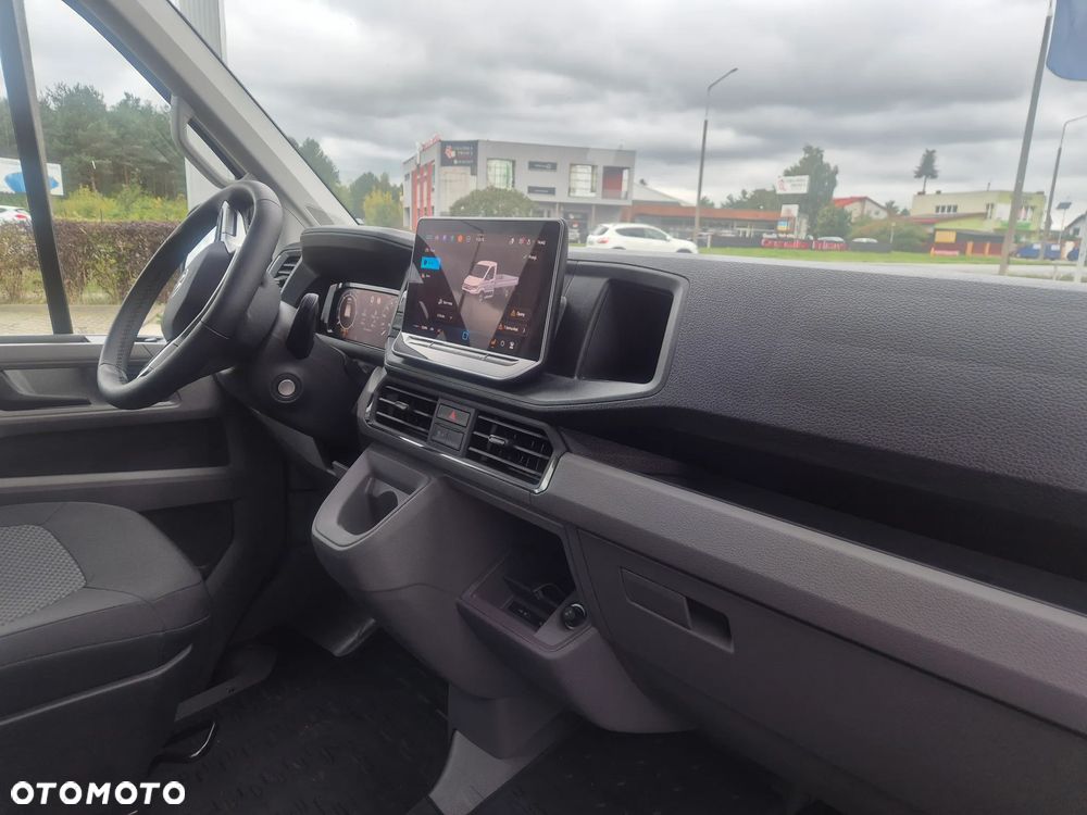 Volkswagen Crafter - 11