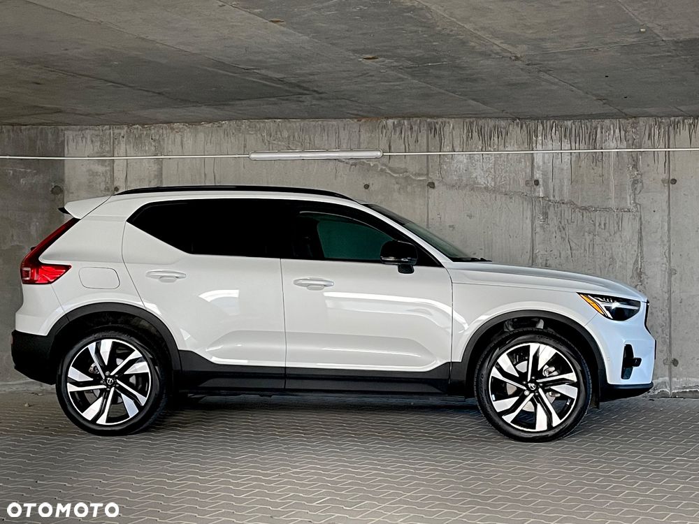 Volvo XC 40 B5 B AWD Ultimate Dark - 2