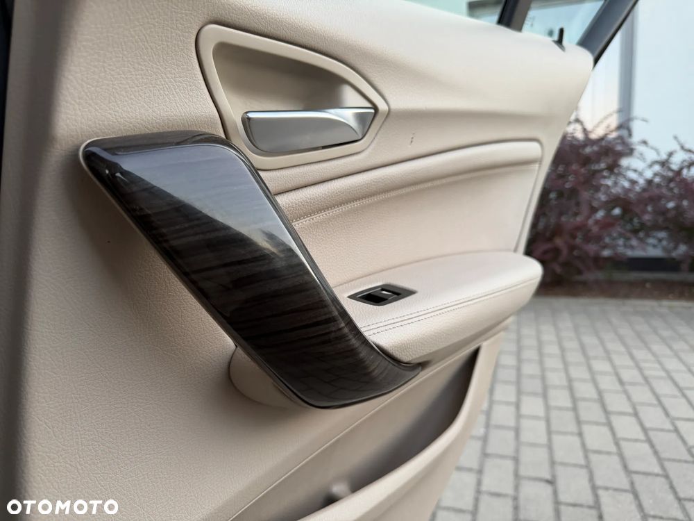BMW Seria 1 - 22