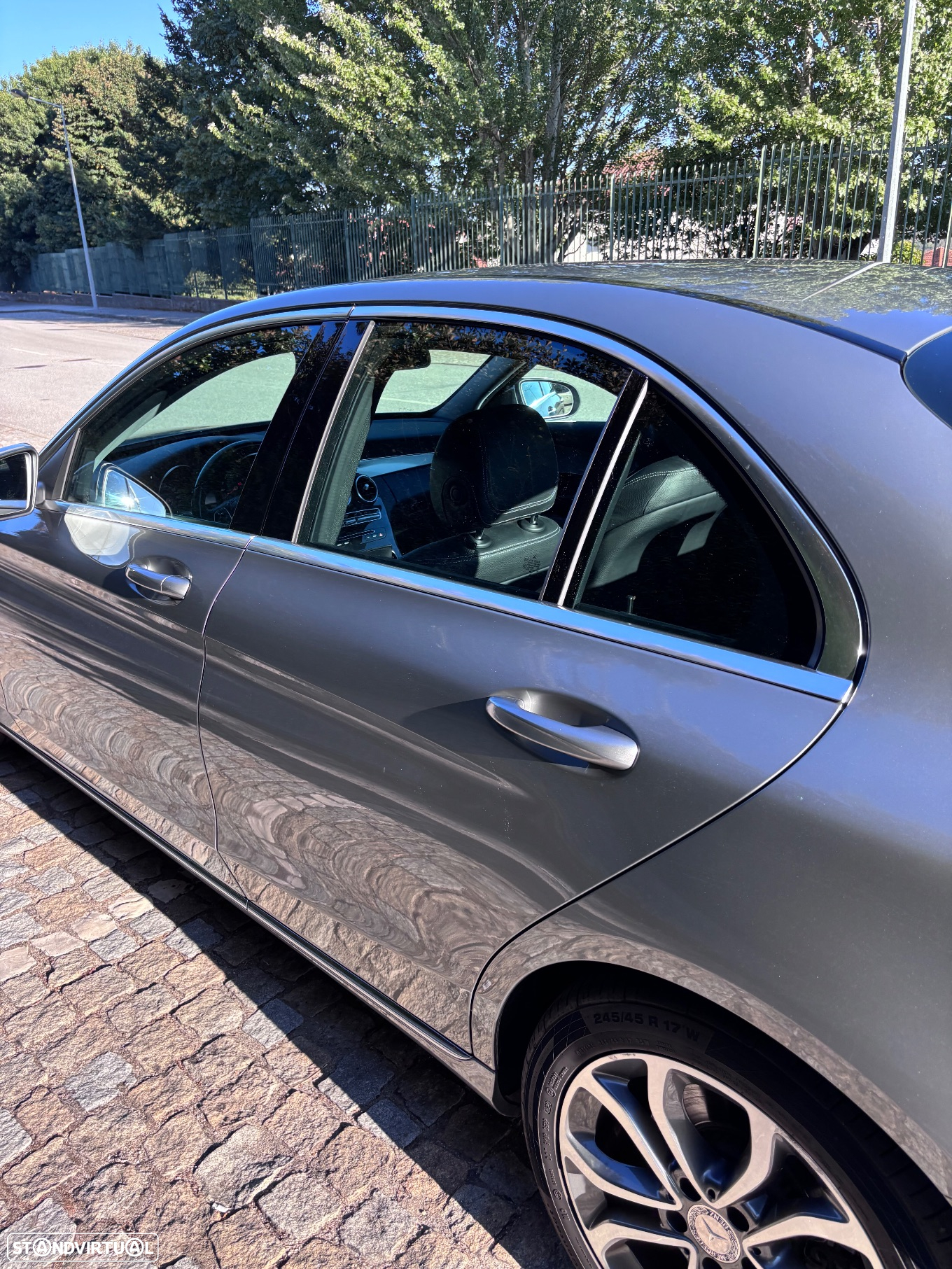 Mercedes-Benz C 350 e - 19