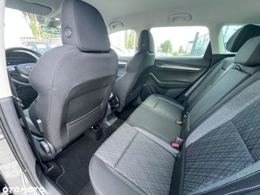 Skoda Karoq 1.5 TSI ACT Style DSG - 19