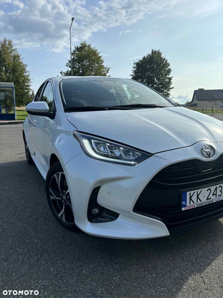 Toyota Yaris 1.5 Style CVT - 3