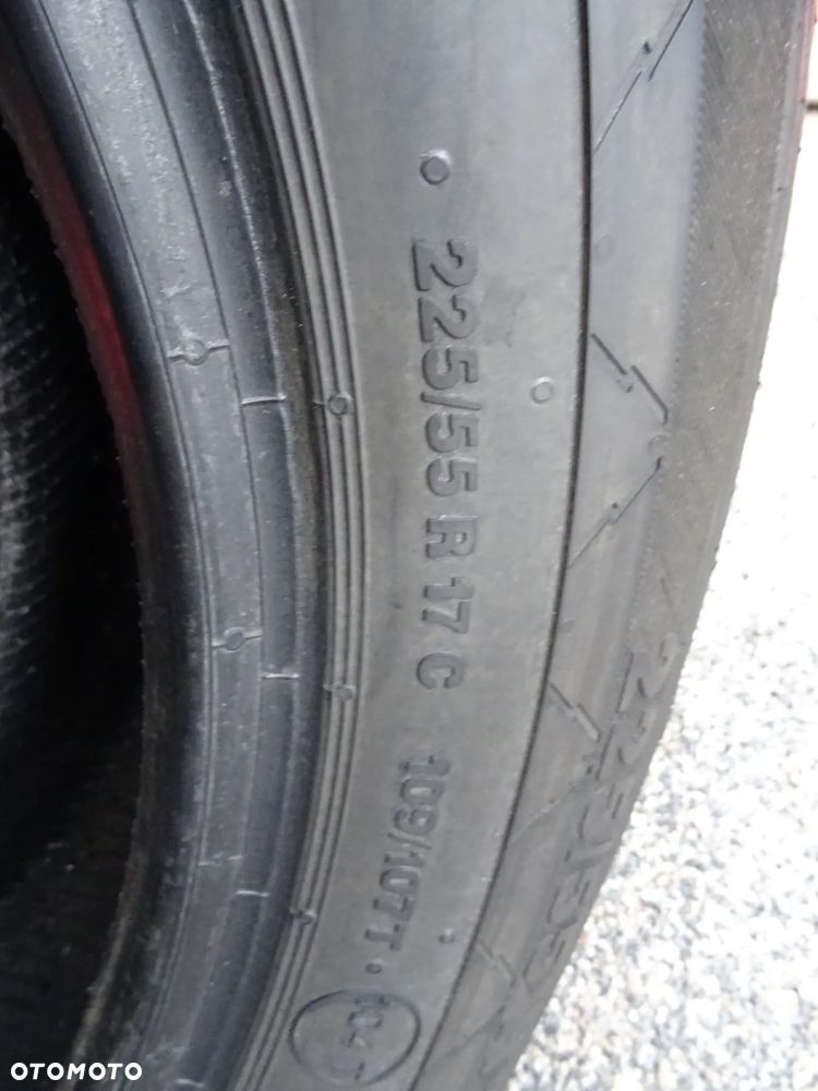 225/55/R17C 109/107T Continental Van contact winter 2 - 7