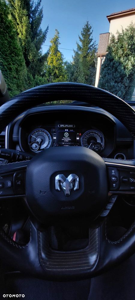 RAM 1500 - 29