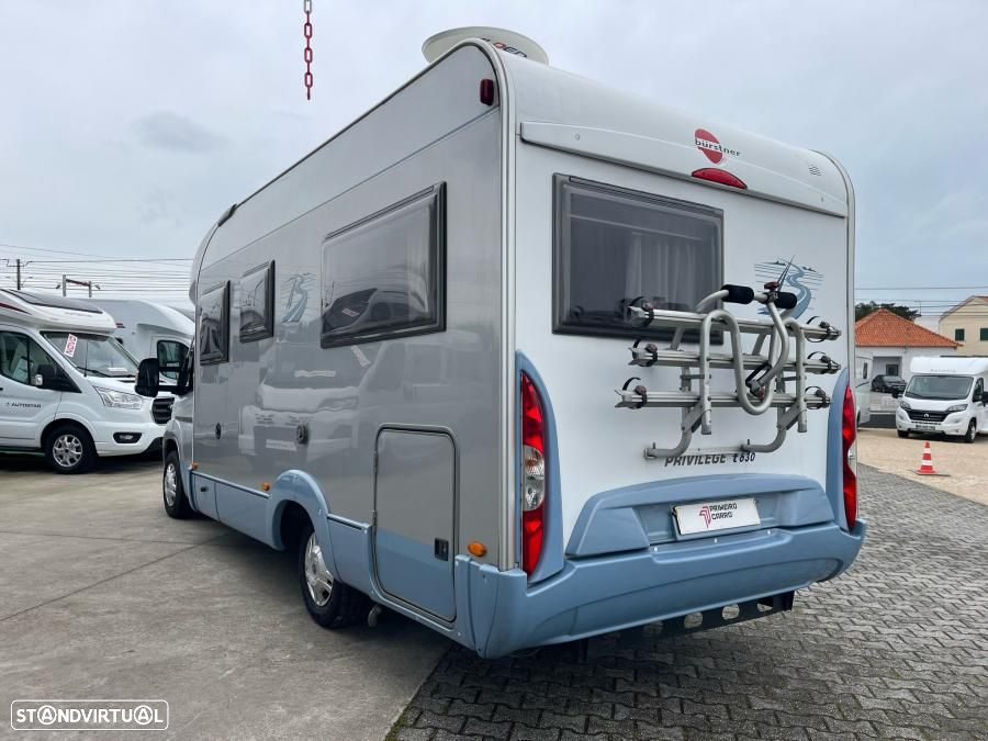 Burstner Privilége T630 cama francesa - 31