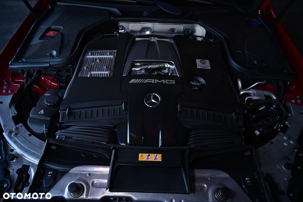 Mercedes-Benz AMG GT 63 S 4Matic+ Speedshift MCT 9G - 29