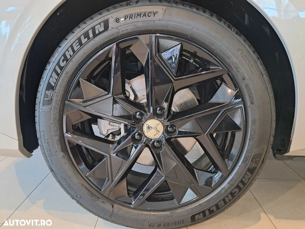 DS Automobiles DS 4 Crossback - 9