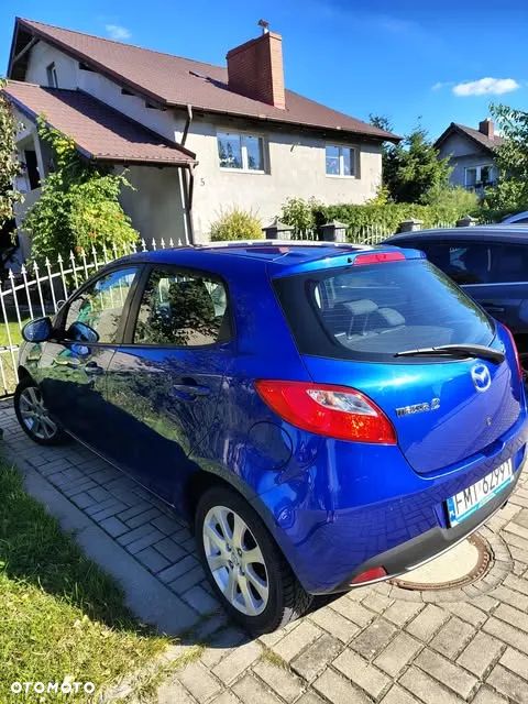 Mazda 2 - 5