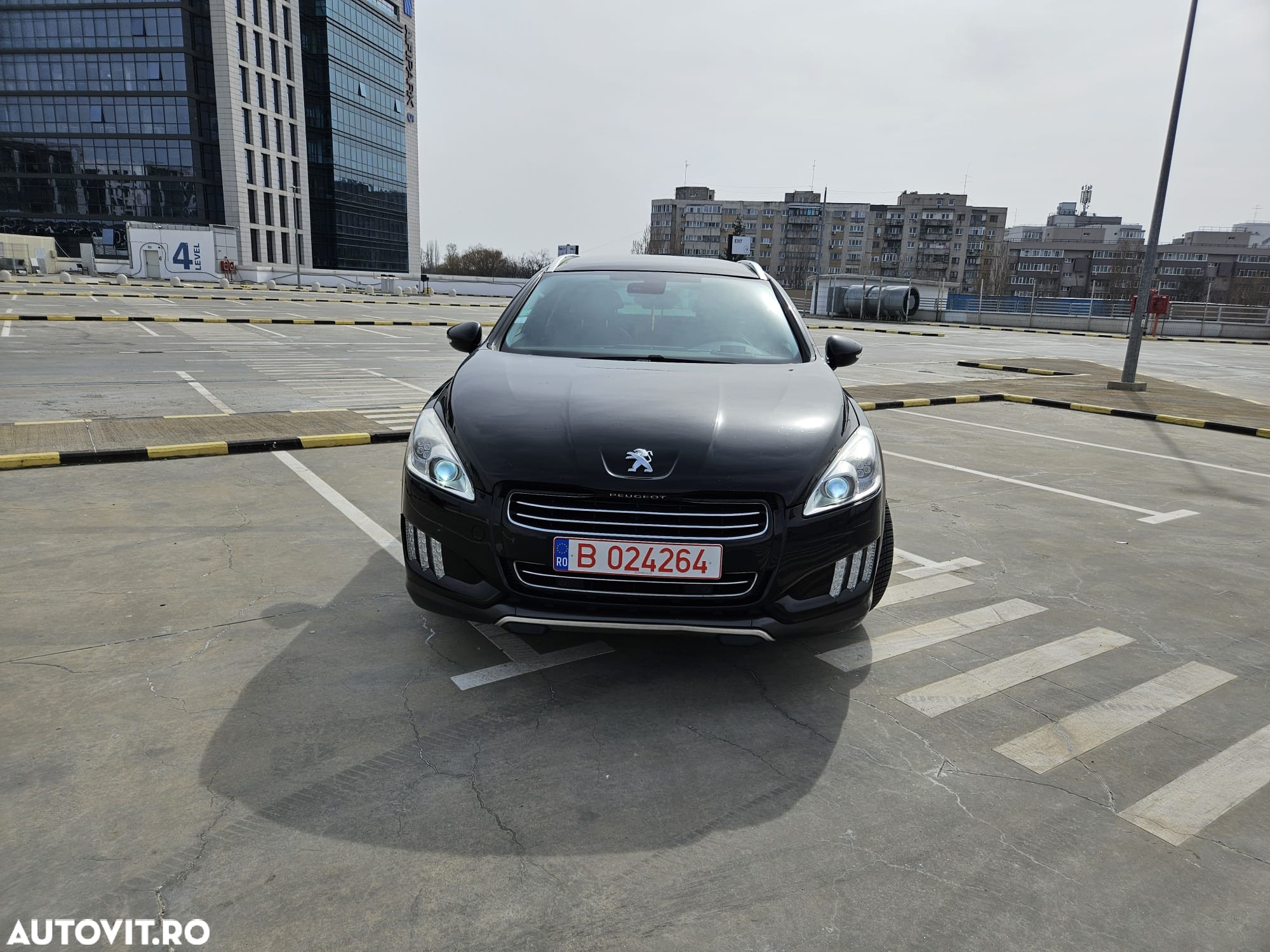 Peugeot 508 RXH Hybrid - 25