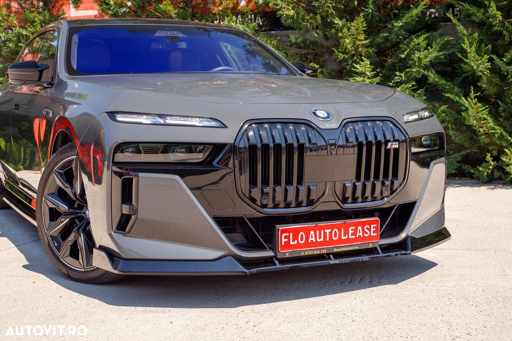 BMW M7 M760e xDrive AT PHEV - 6