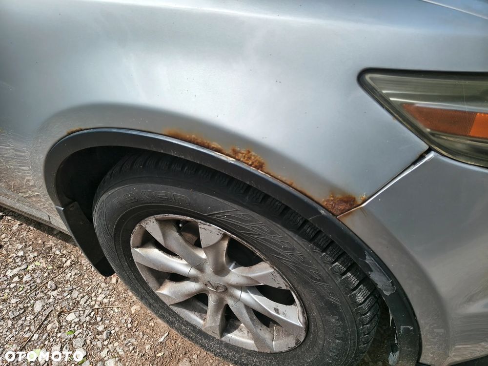Infiniti FX - 4