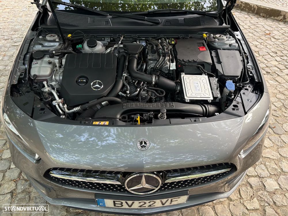 Mercedes-Benz A 250 e AMG Line - 9