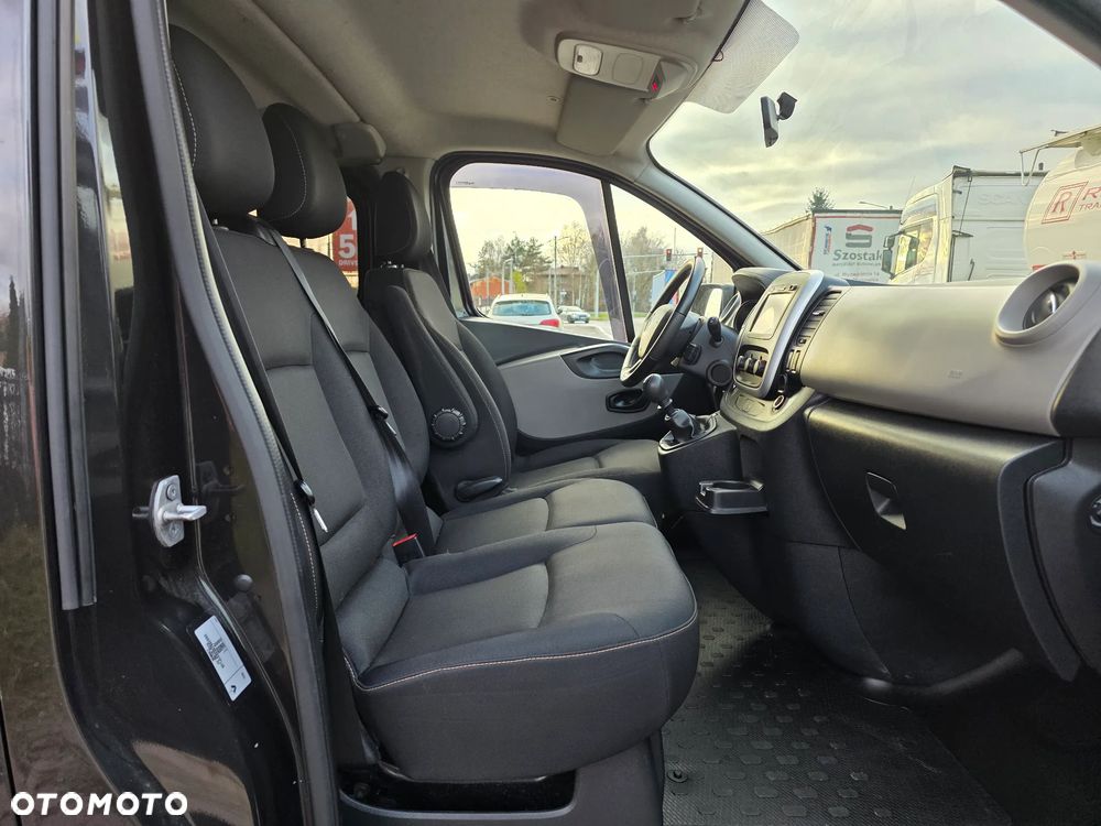Renault Trafic - 13