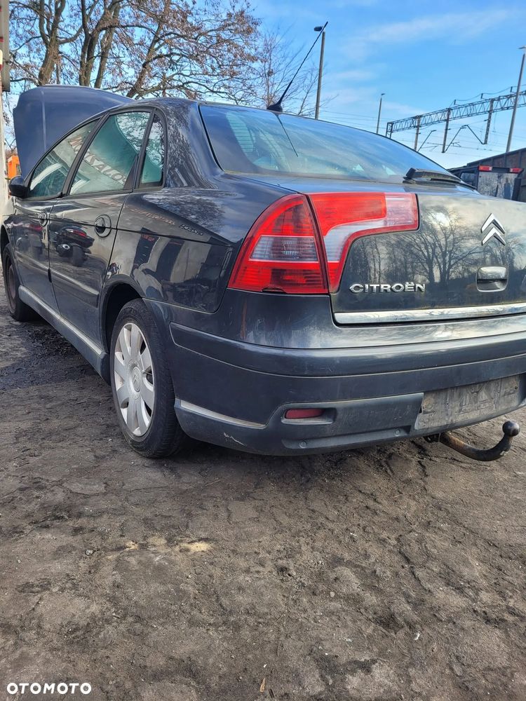 Części- Citroen C5  Pojemność: 1749 Moc: 92kW  Rok: 2006  Benzyna - 2