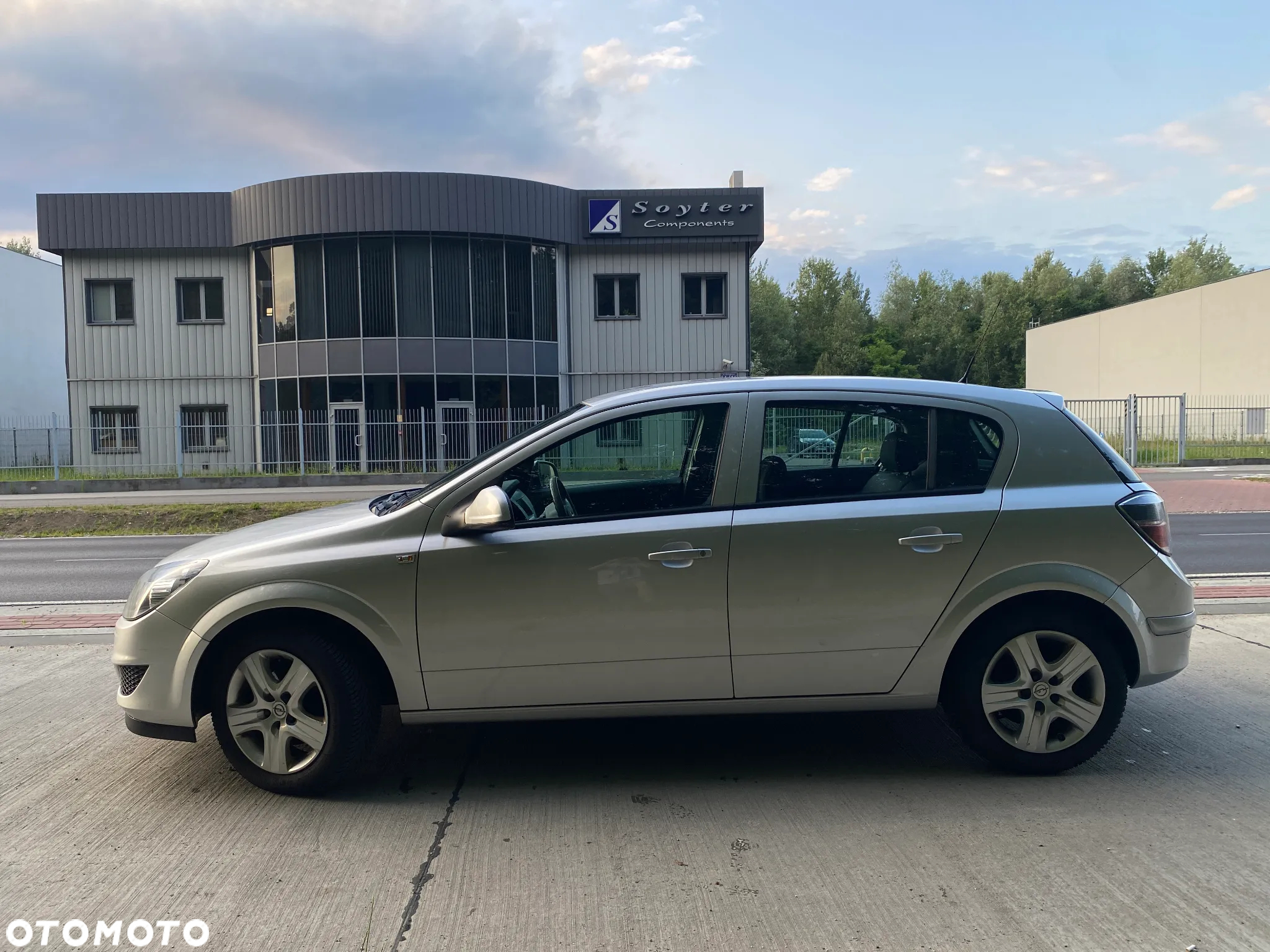 Opel Astra III 1.6 - 4