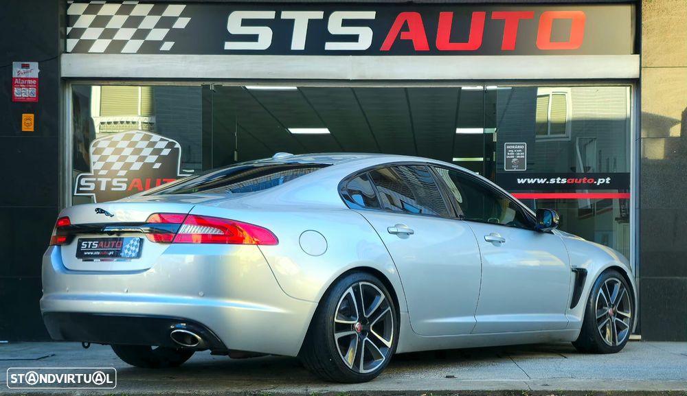 Jaguar XF 2.2 - 58