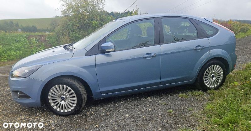 Ford Focus 2.0 16V Titanium - 14