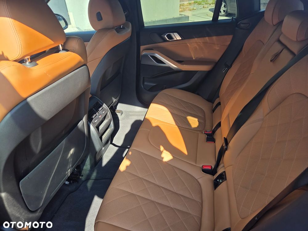 BMW X6 - 16