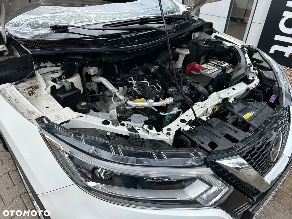 Nissan Qashqai 1.3 DIG-T N-Connecta - 15