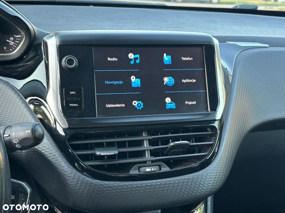 Peugeot 2008 BlueHDi 100 STOP & START Allure - 29