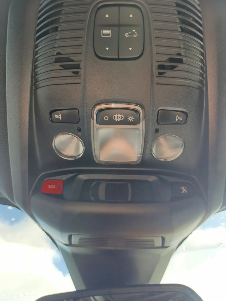 Peugeot 3008 2.0 BlueHDi GT S&S EAT8 - 6