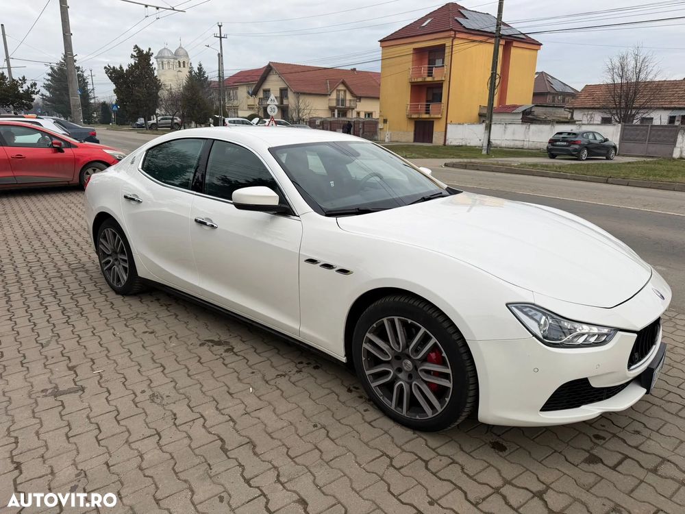 Maserati Ghibli - 2