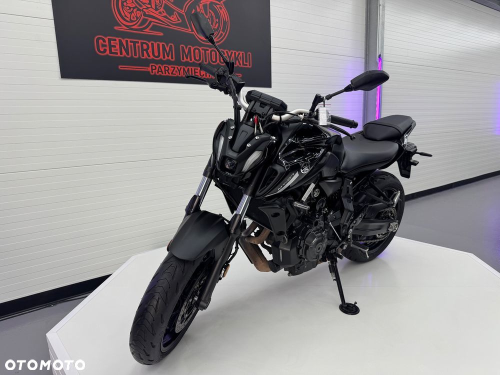 Yamaha MT - 6
