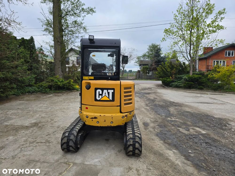 Caterpillar 302.7 - 4