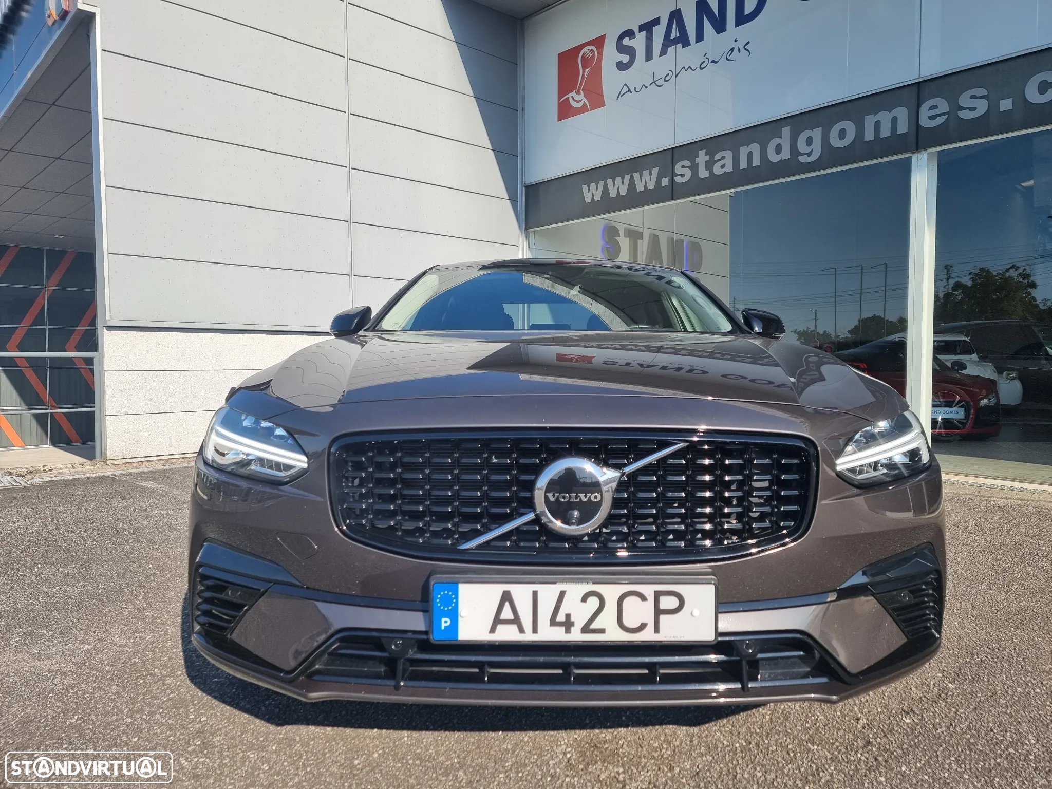Volvo S90 2.0 T8 PHEV R-Design Expression AWD - 2