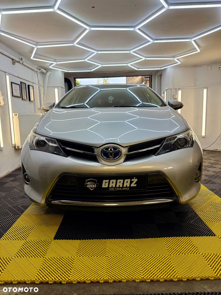 Toyota Auris 1.8 HSD Prestige NAVI - 2