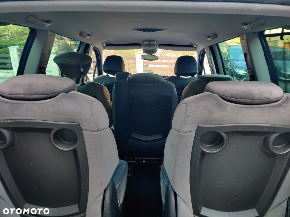 Peugeot 807 140 Automatik Tendance - 13