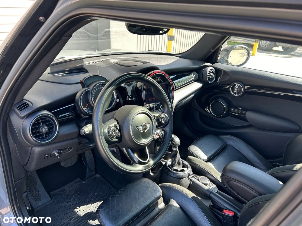 MINI Cooper - 17