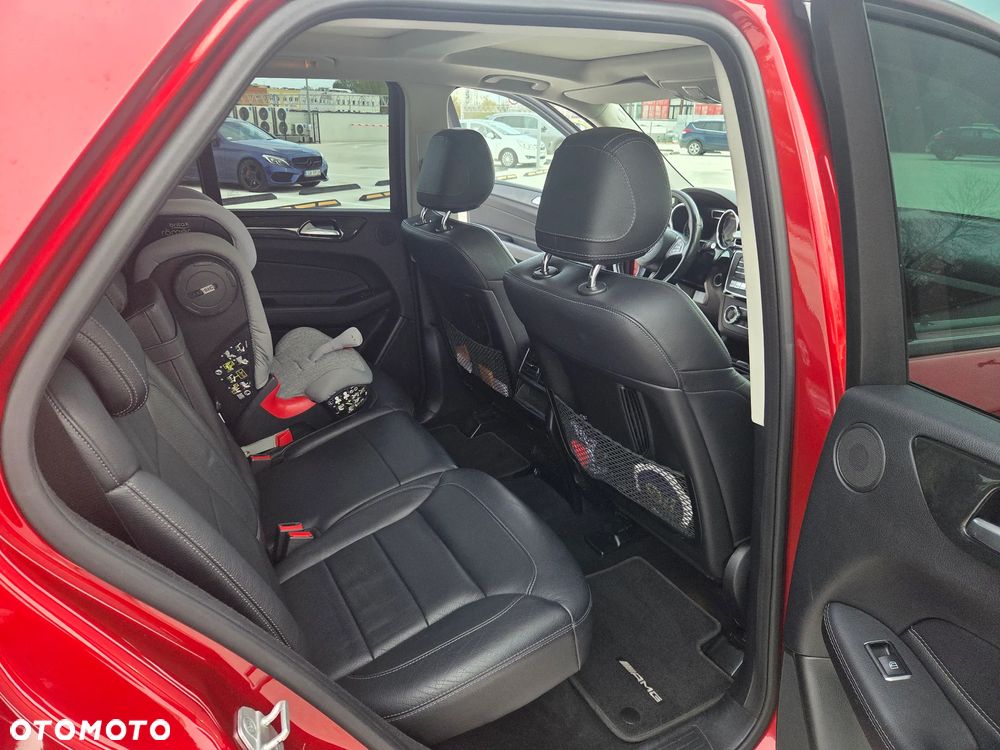 Mercedes-Benz GLE 350 d 4-Matic - 13