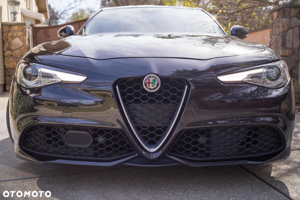 Alfa Romeo Giulia 2.0 Turbo Veloce - 4
