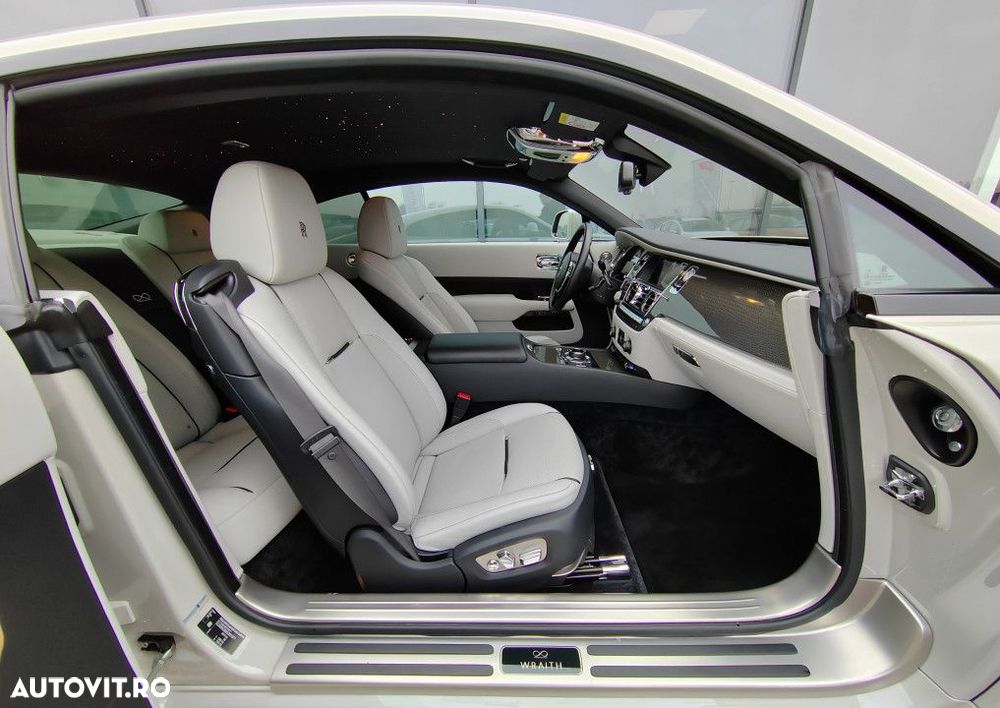 Rolls-Royce Wraith Black Badge - 14